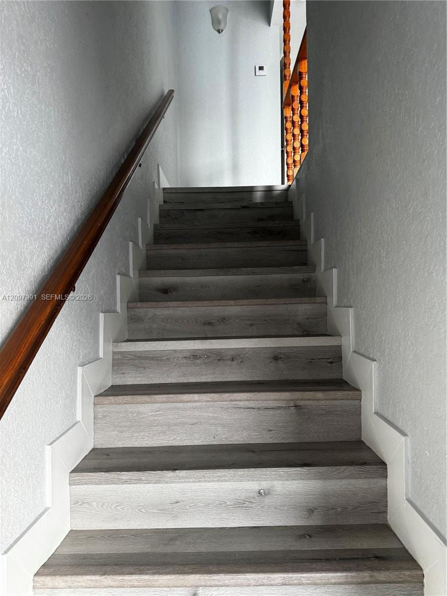811 W 79th Place 811, Hialeah, FL 33014 photo 7