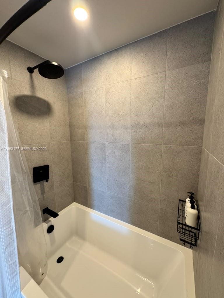 121 NE 5th Street 1913, Miami, FL 33132 photo 5