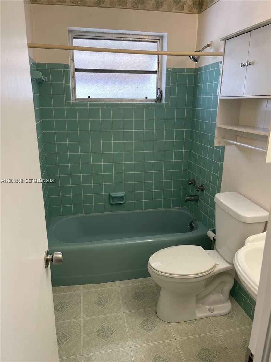 10040 SW 164th Terrace 1 — photo 5