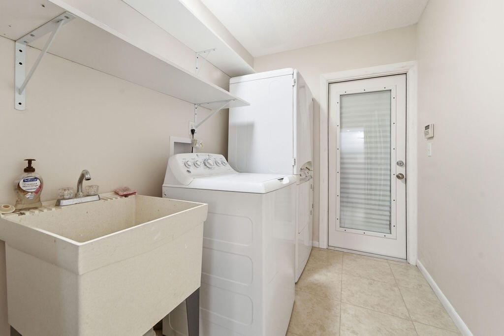 5562 REYNOLDS Road, Lake Worth, FL 33449 photo 28