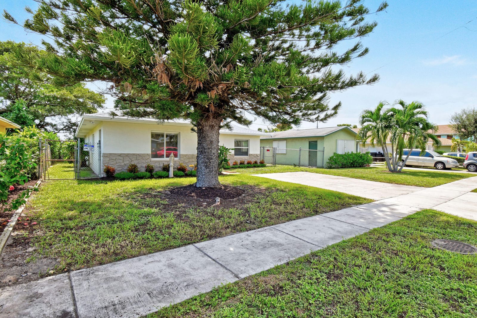 1025 W 7TH Street, Riviera Beach, FL 33404 photo 29