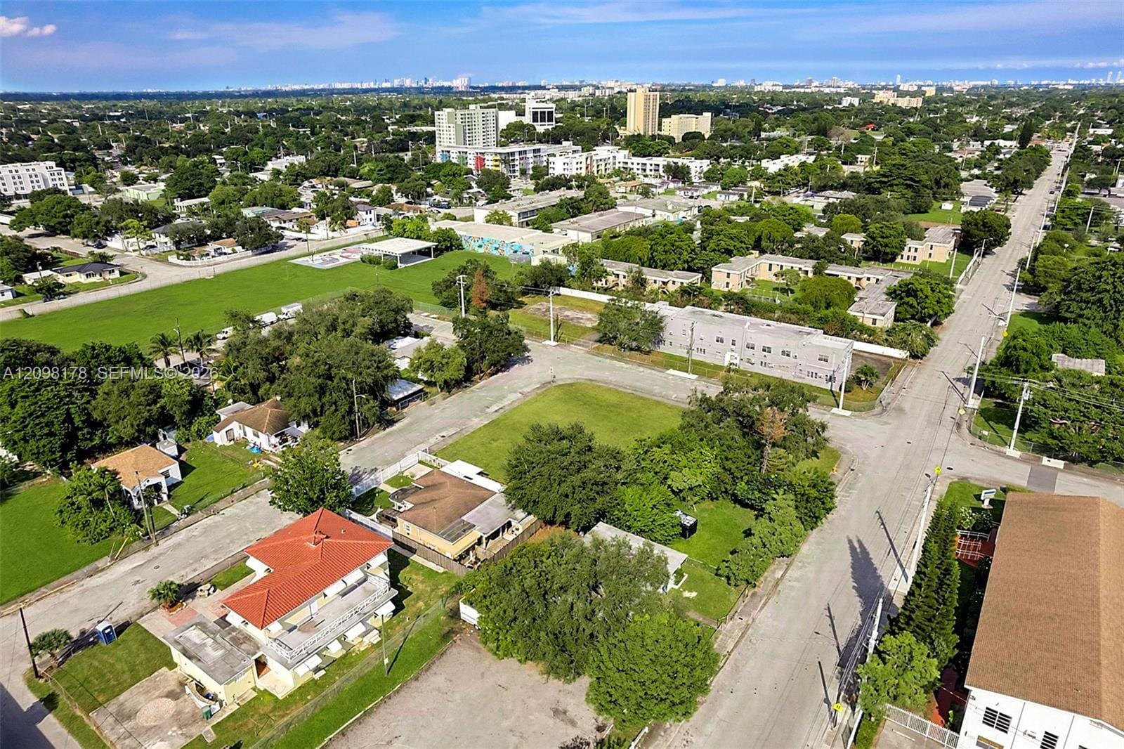 2525 NW 50th Street, Miami, FL 33142 photo 24