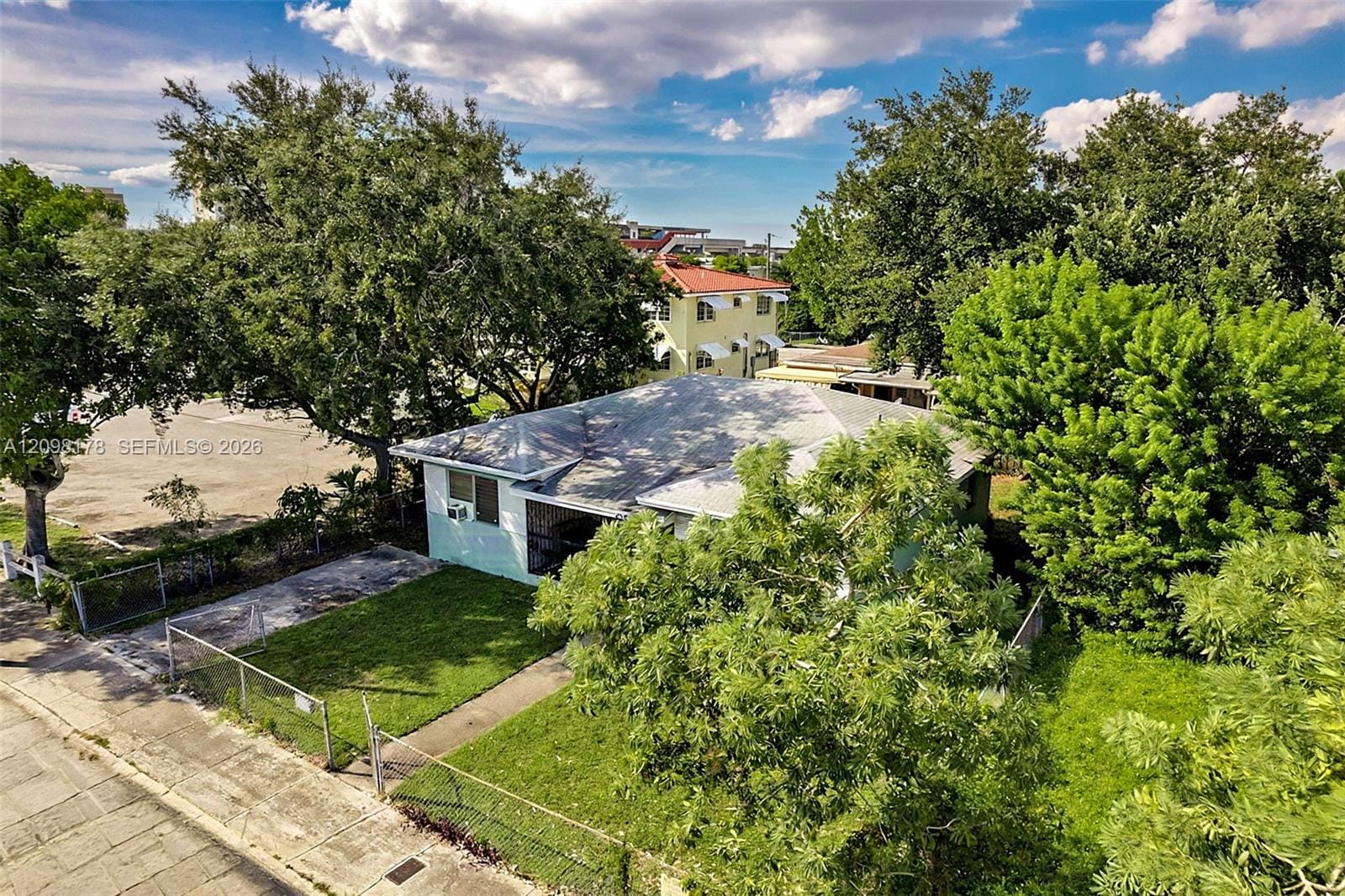 2525 NW 50th Street, Miami, FL 33142 photo 27