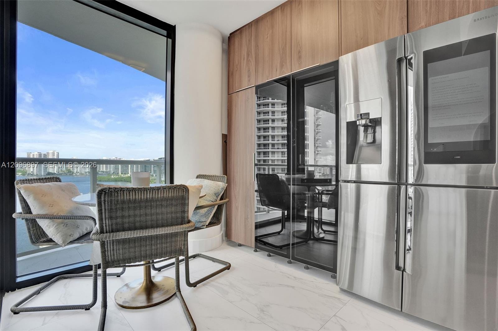 4000 Island Boulevard 1205, Aventura, FL 33160 photo 12