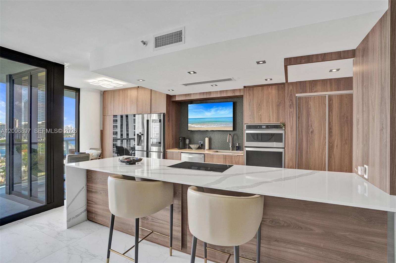 4000 Island Boulevard 1205, Aventura, FL 33160 photo 8