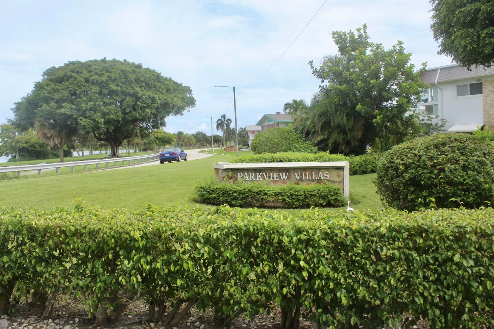 2440 Lake Osborne Drive 105, Lake Worth Beach, FL 33461 - photo 1 of 30