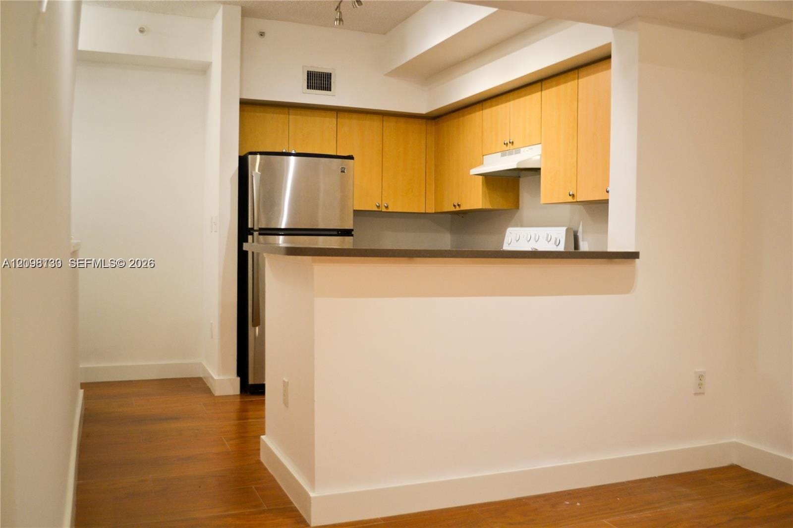 2871 NE 185th Street 201, Aventura, FL 33180 photo 4