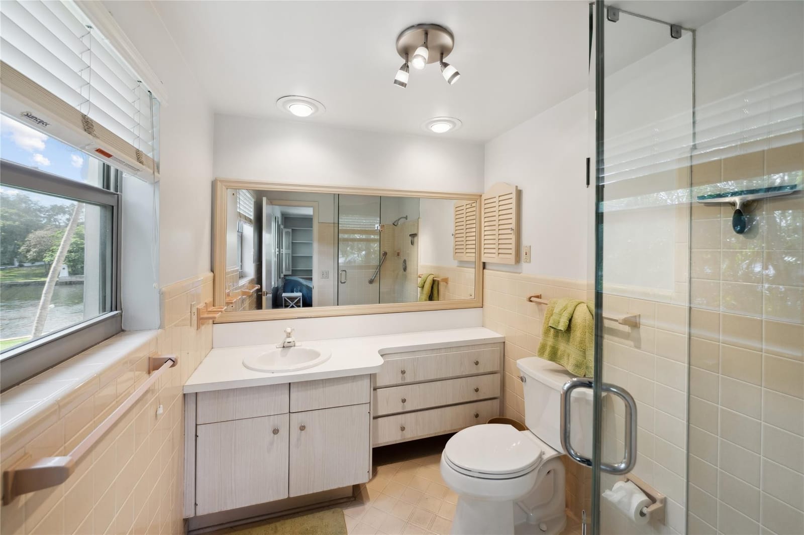 818 SE 4TH Street 201, Fort Lauderdale, FL 33301 photo 20