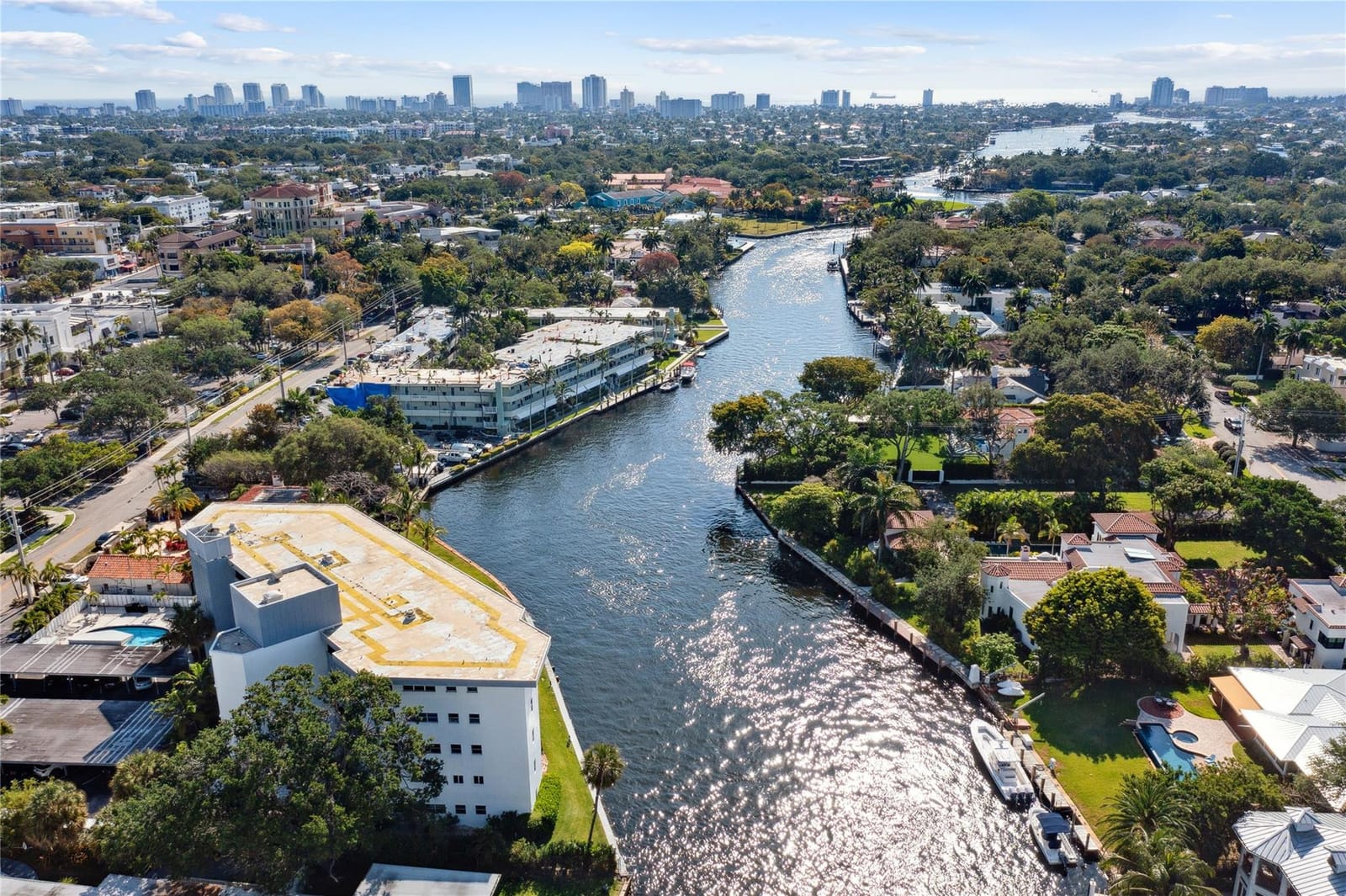 818 SE 4TH Street 201, Fort Lauderdale, FL 33301 photo 29
