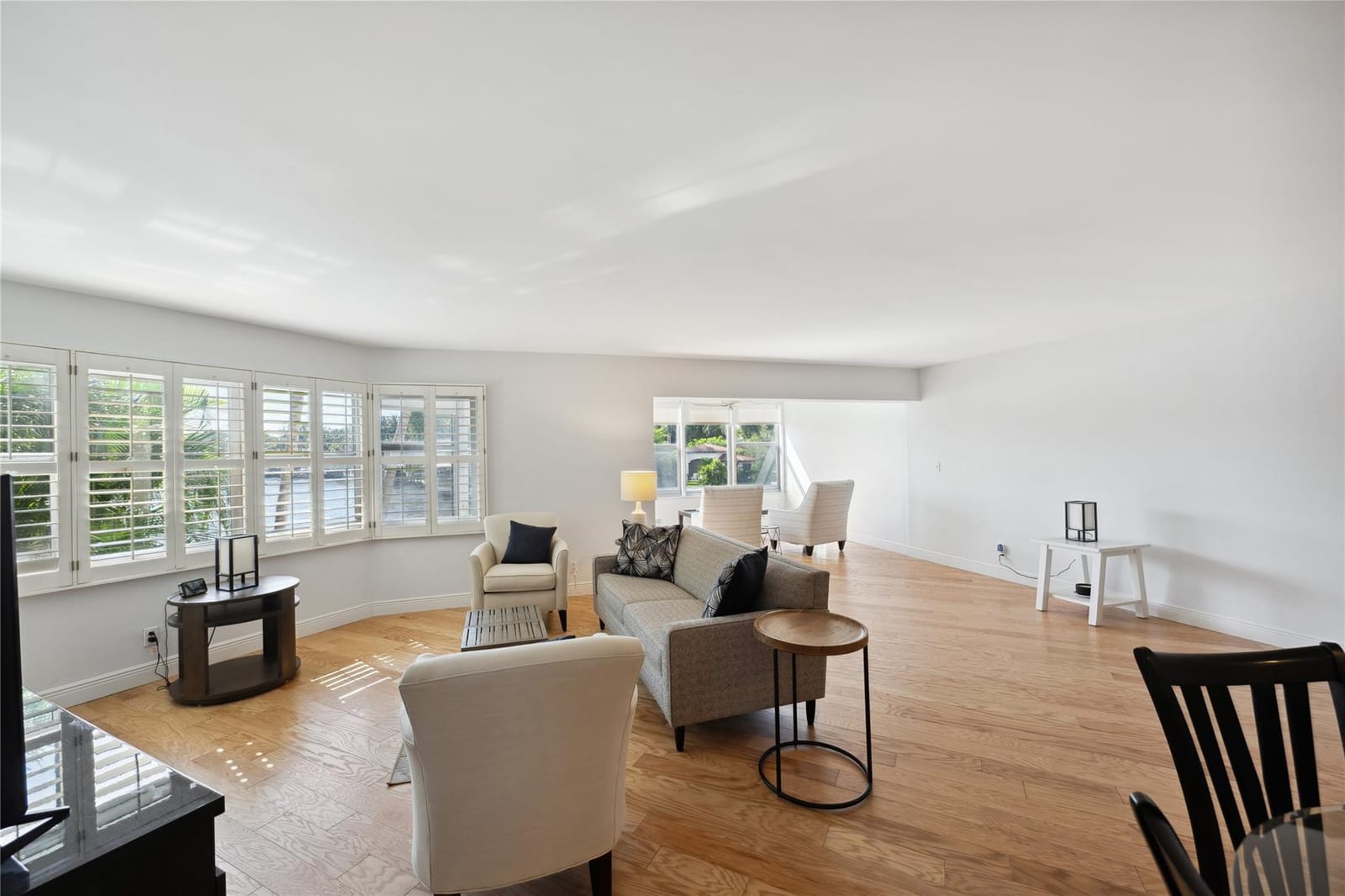 818 SE 4TH Street 201 — photo 10