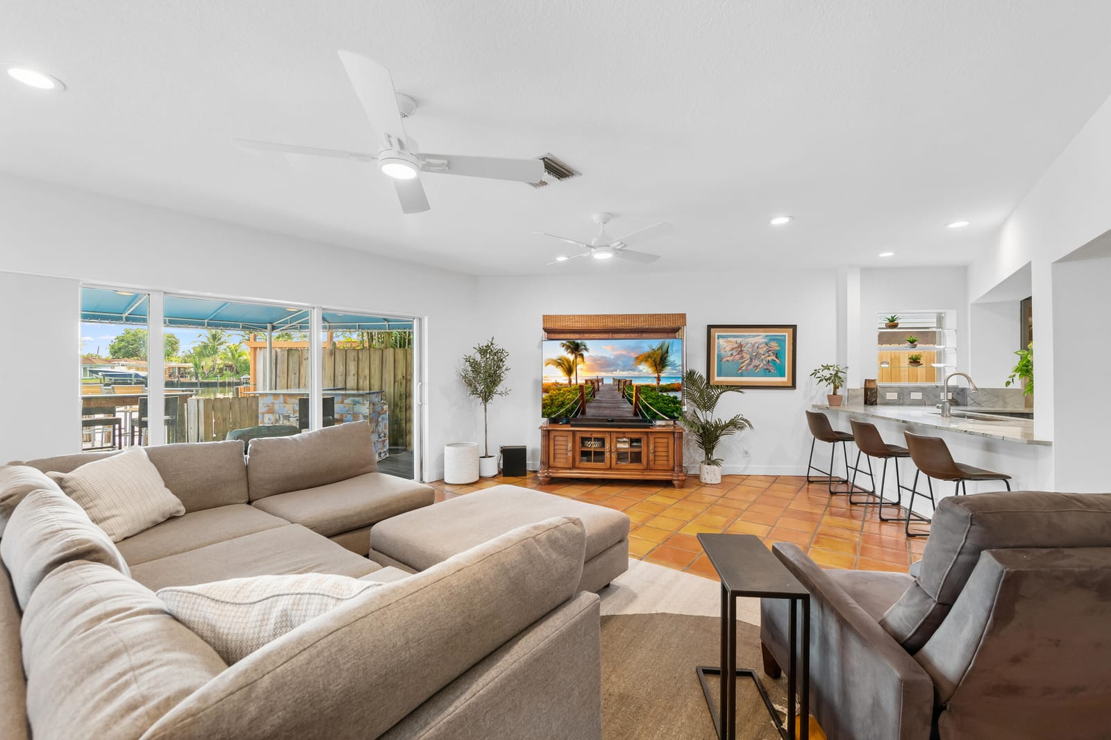 2108 NE 24TH Street, Wilton Manors, FL 33305 photo 13