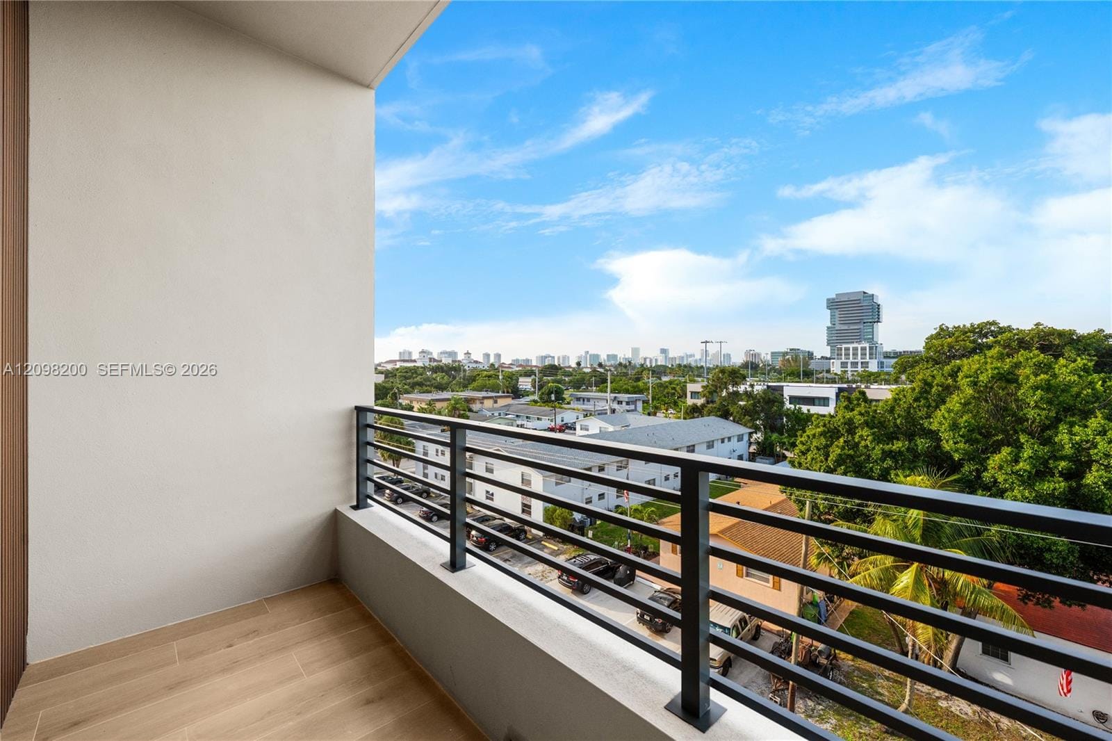 215 SE 4th Street 204, Hallandale Beach, FL 33009 photo 14