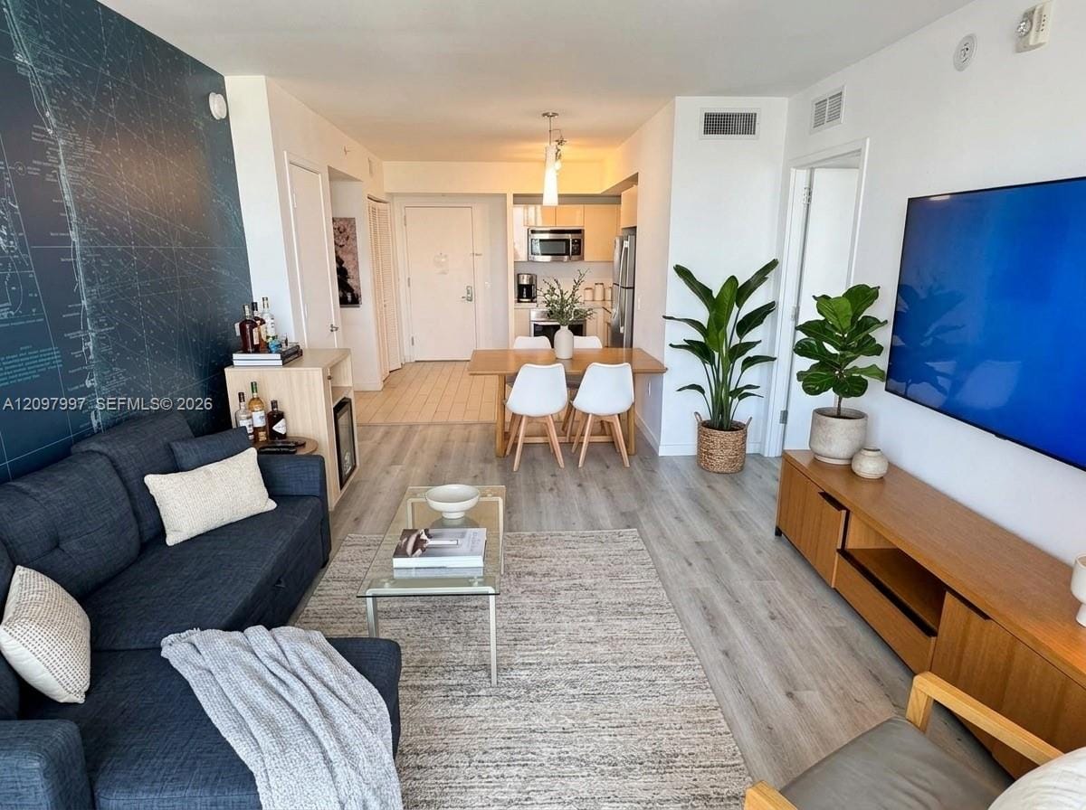 2602 E Hallandale Beach Boulevard R2004 — photo 3