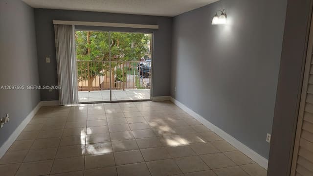 15231 SW 80th Street 209, Miami, FL 33193