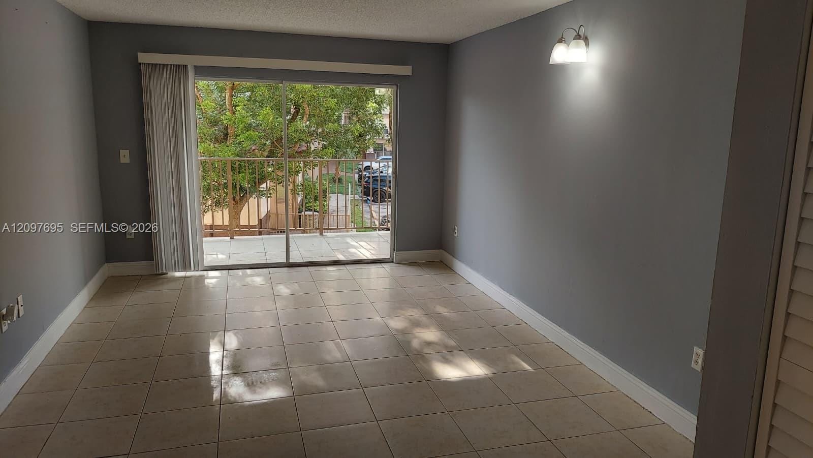 15231 SW 80th Street 209, Miami, FL 33193