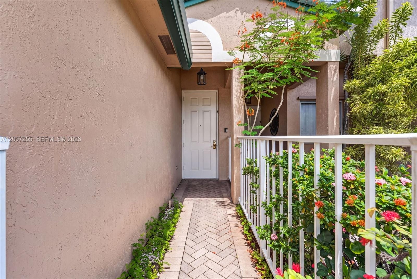 7932 E Exeter Boulevard E 202, Tamarac, FL 33321 photo 3