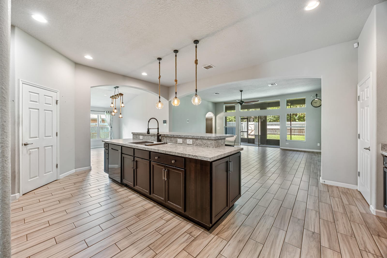 335 Evergreen Street NE — photo 11