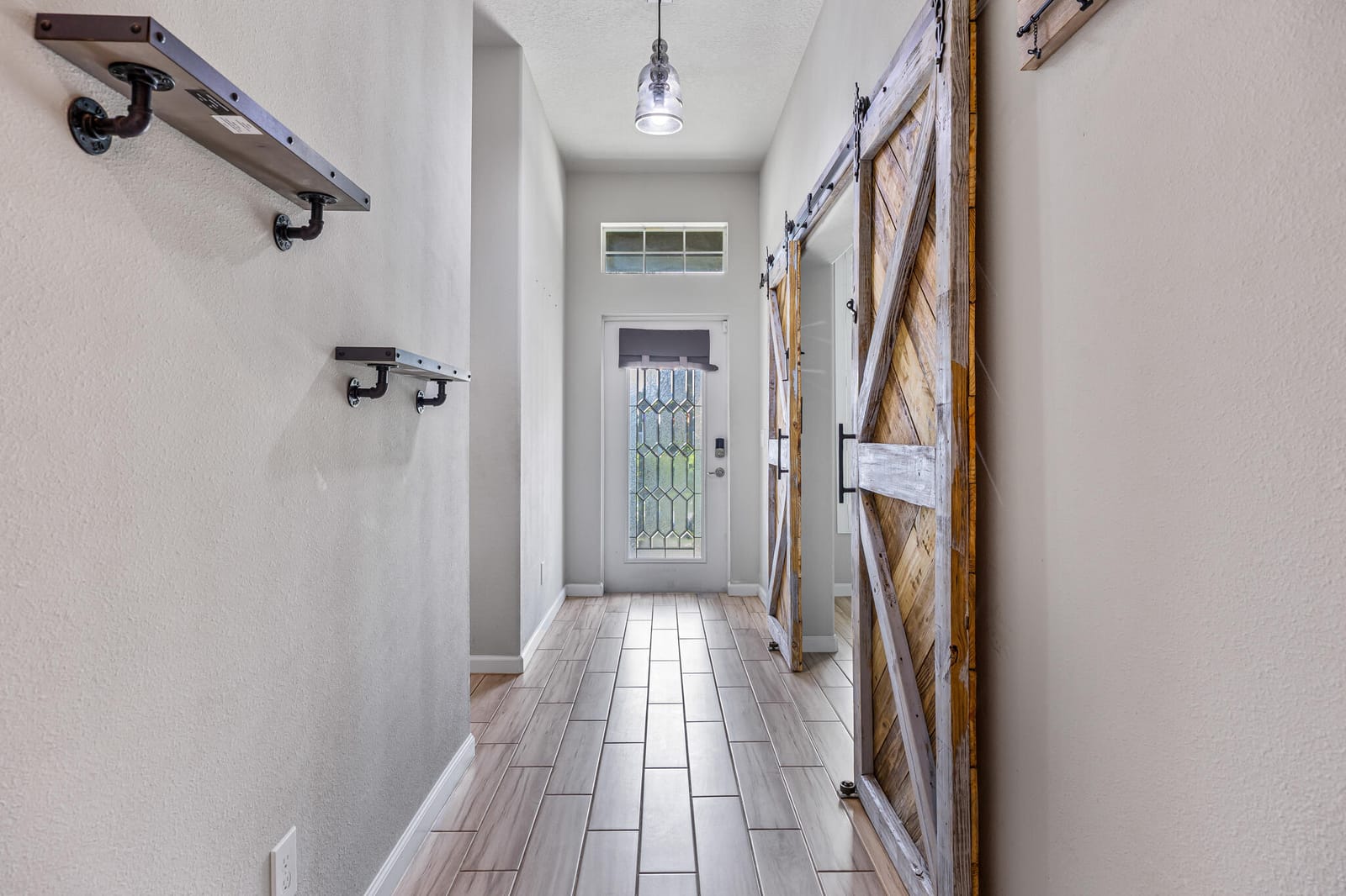 335 Evergreen Street NE — photo 5
