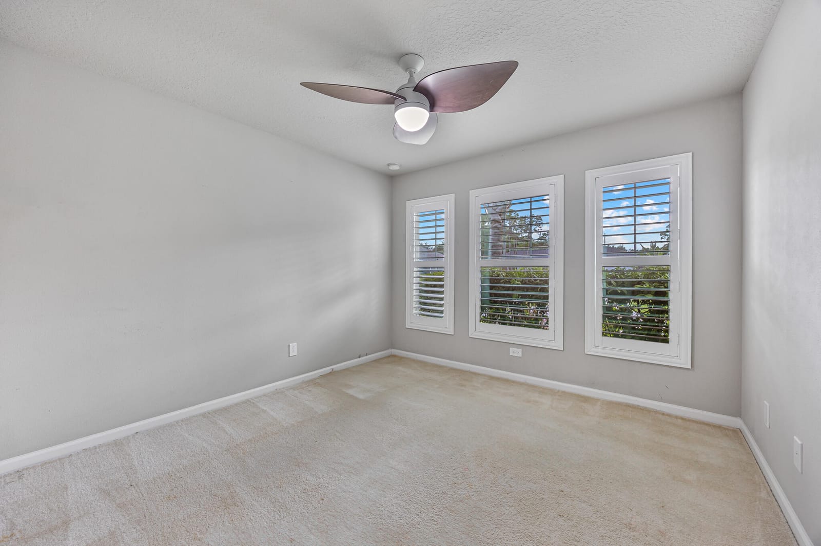 335 Evergreen Street NE — photo 6