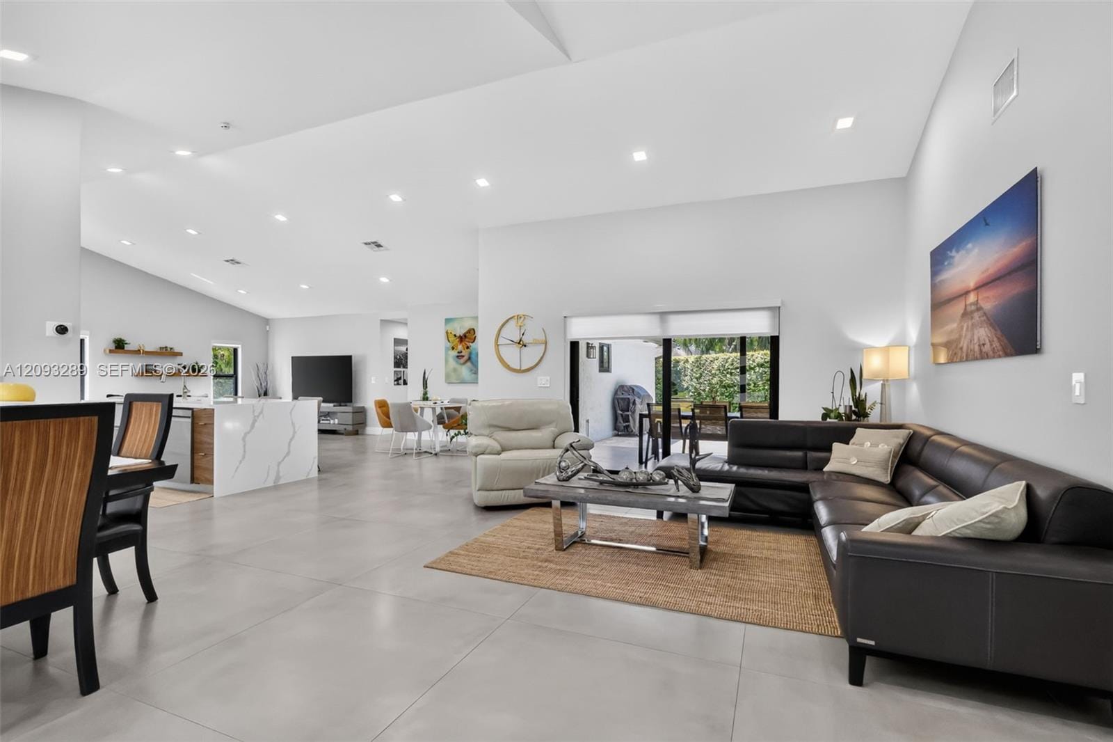 981 SW 126th Way — photo 9