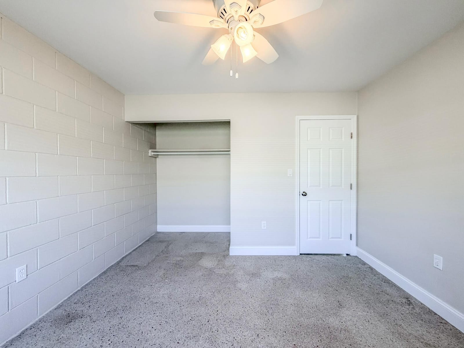 703 N 25th Street, Fort Pierce, FL 34947 photo 8