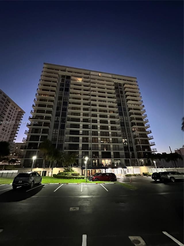3031 N Ocean Boulevard 404, Fort Lauderdale, FL 33308