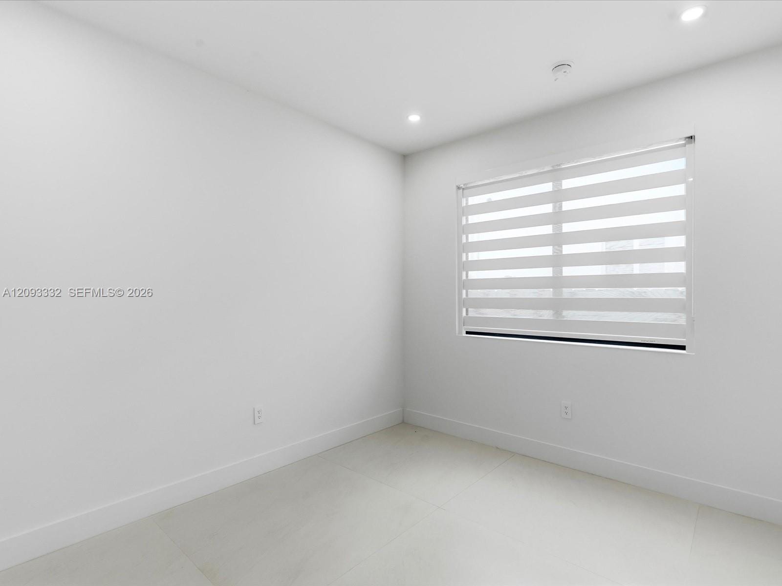 353 SW 23rd Road, Miami, FL 33129 photo 30