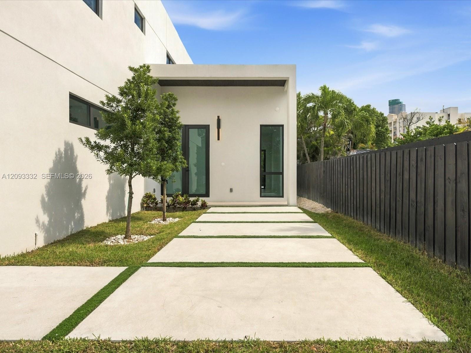 353 SW 23rd Road, Miami, FL 33129 photo 7