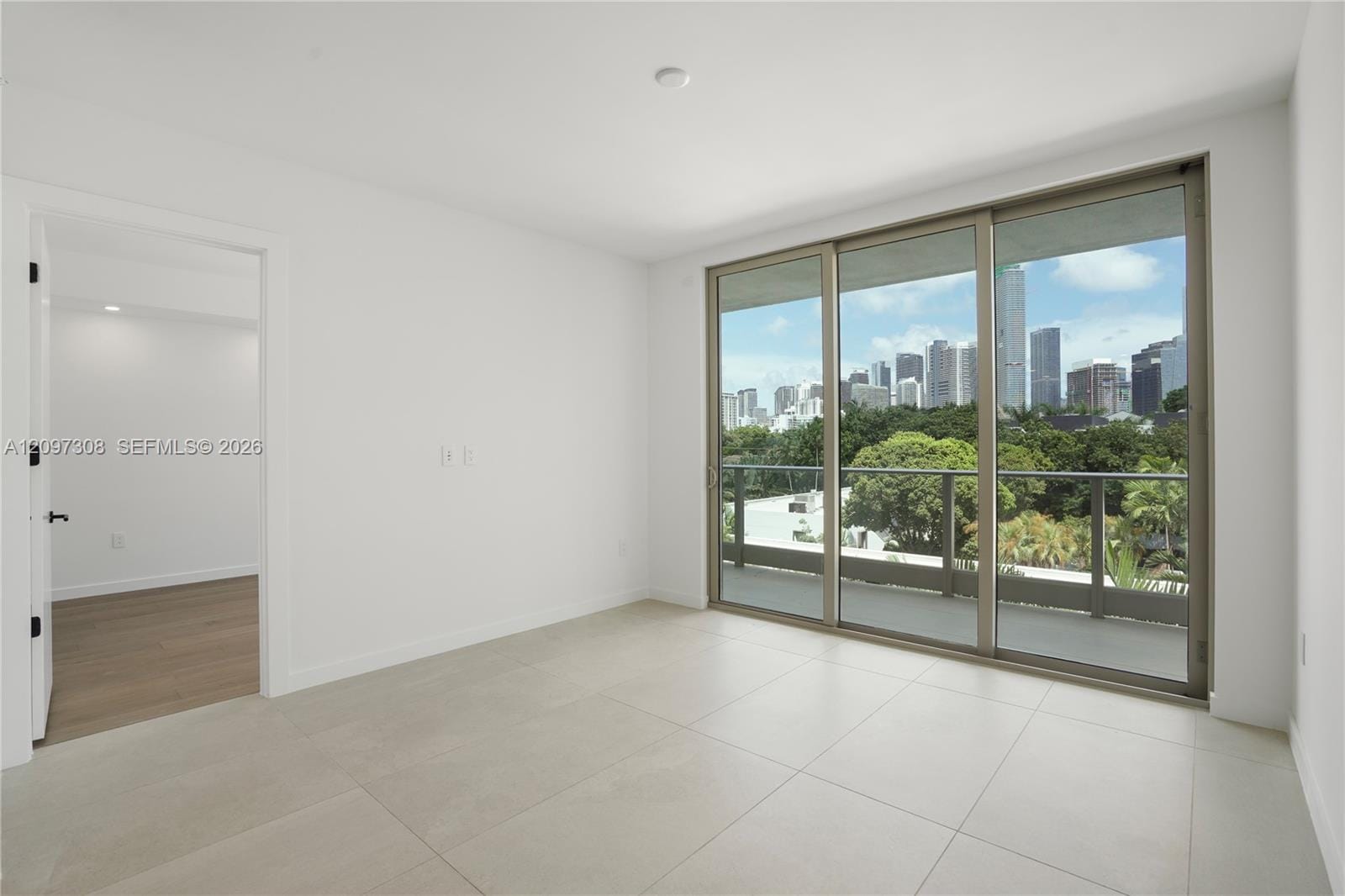 2200 Brickell Avenue 306 — photo 6