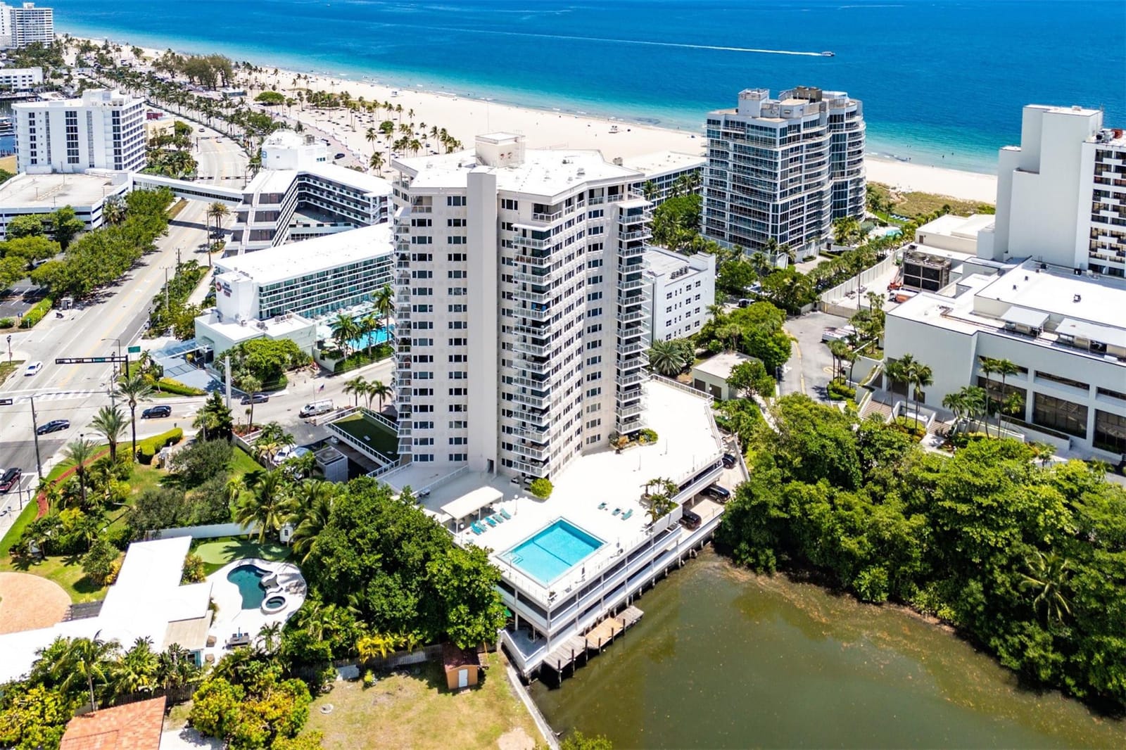 3000 Holiday Drive 1605, Fort Lauderdale, FL 33316 photo 30