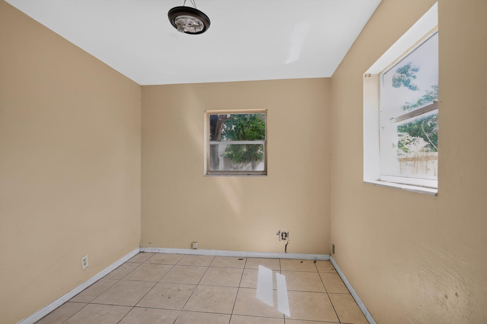 2740 NW 2ND Street, Boynton Beach, FL 33435 photo 17