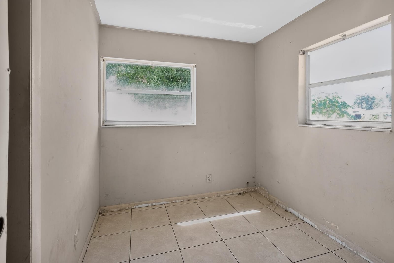 2740 NW 2ND Street, Boynton Beach, FL 33435 photo 25