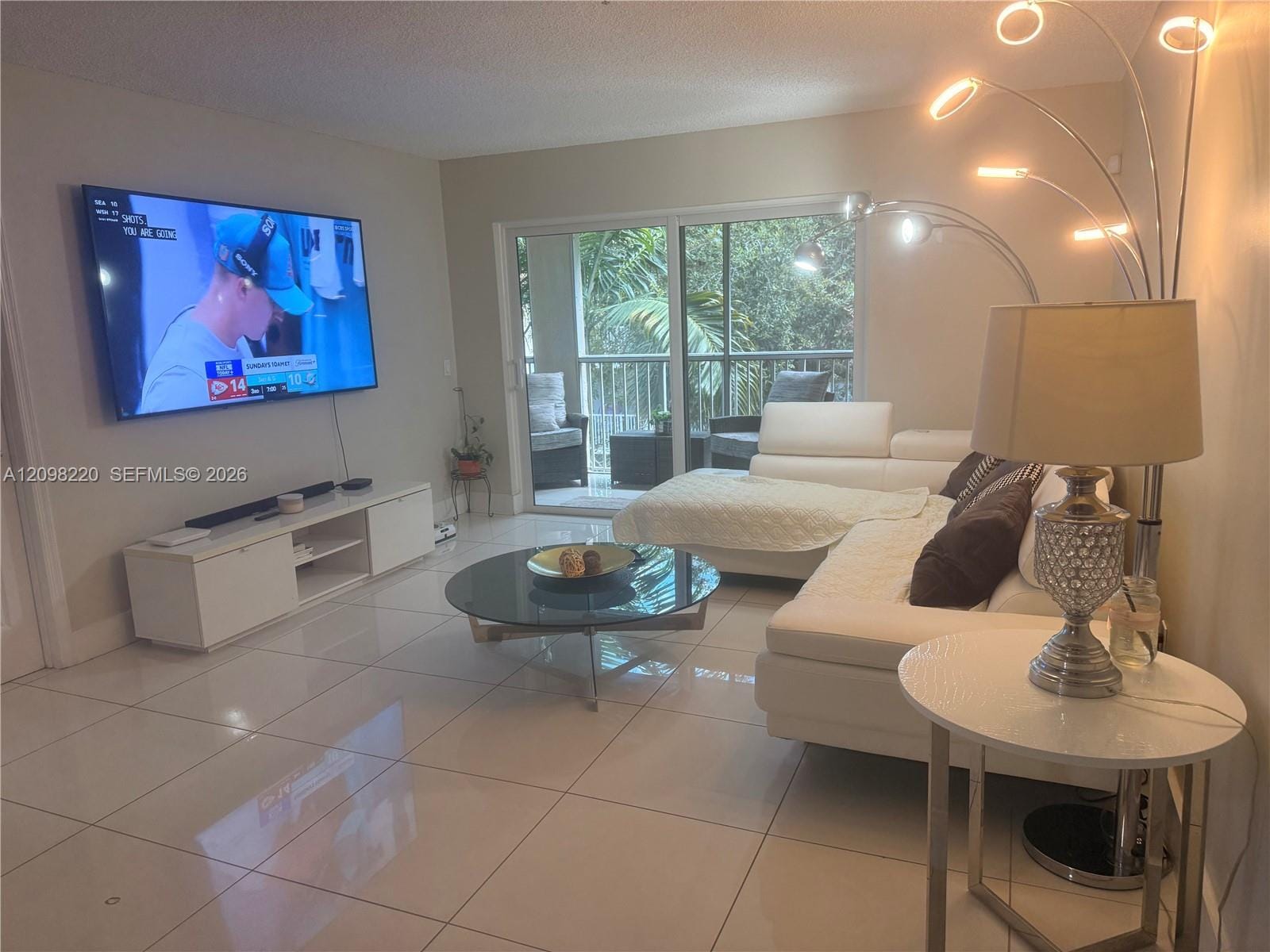 430 S Park Road 3-302, Hollywood, FL 33021 photo 2
