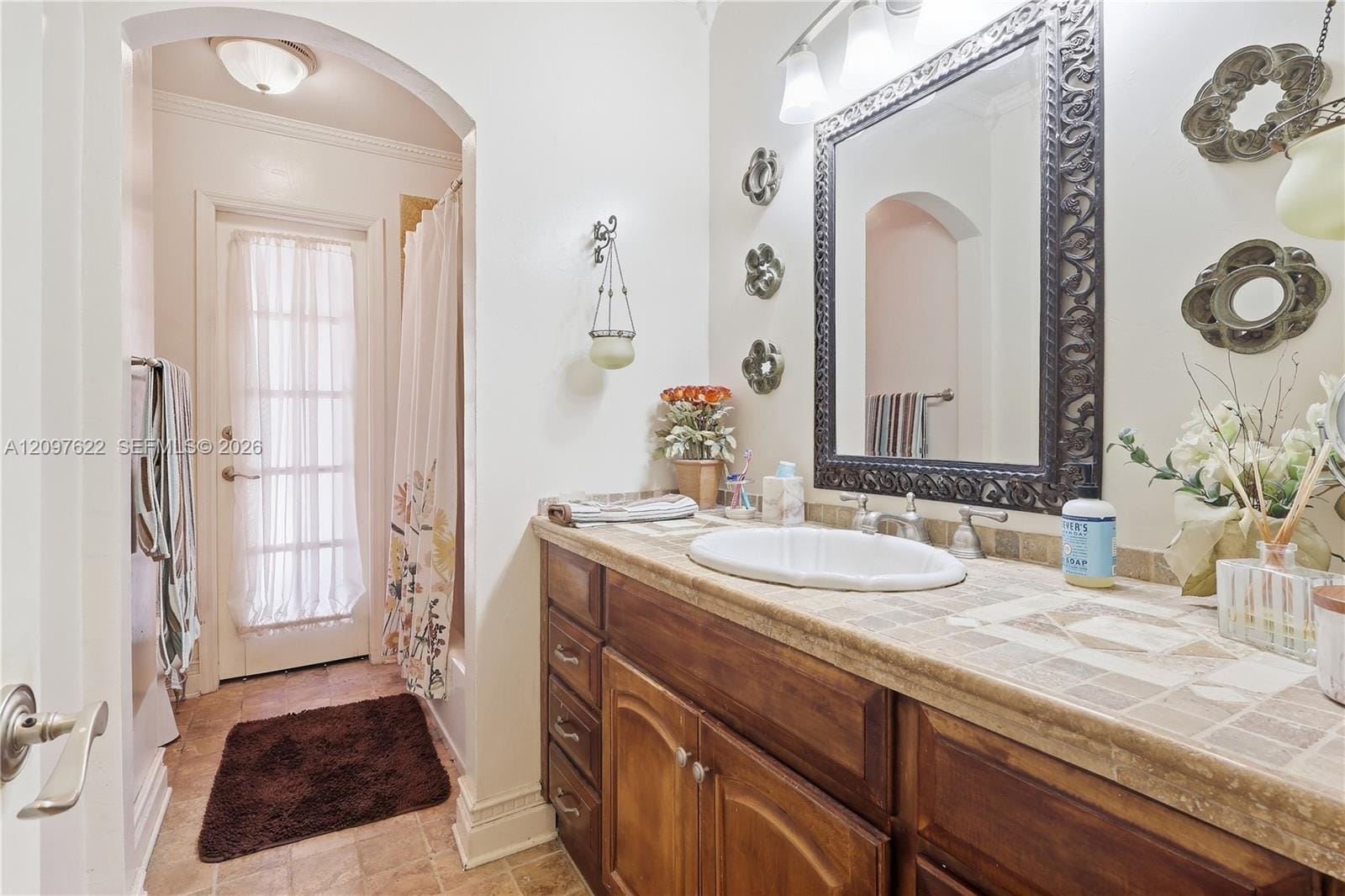 16500 E Stonehaven Road, Miami Lakes, FL 33014 photo 13