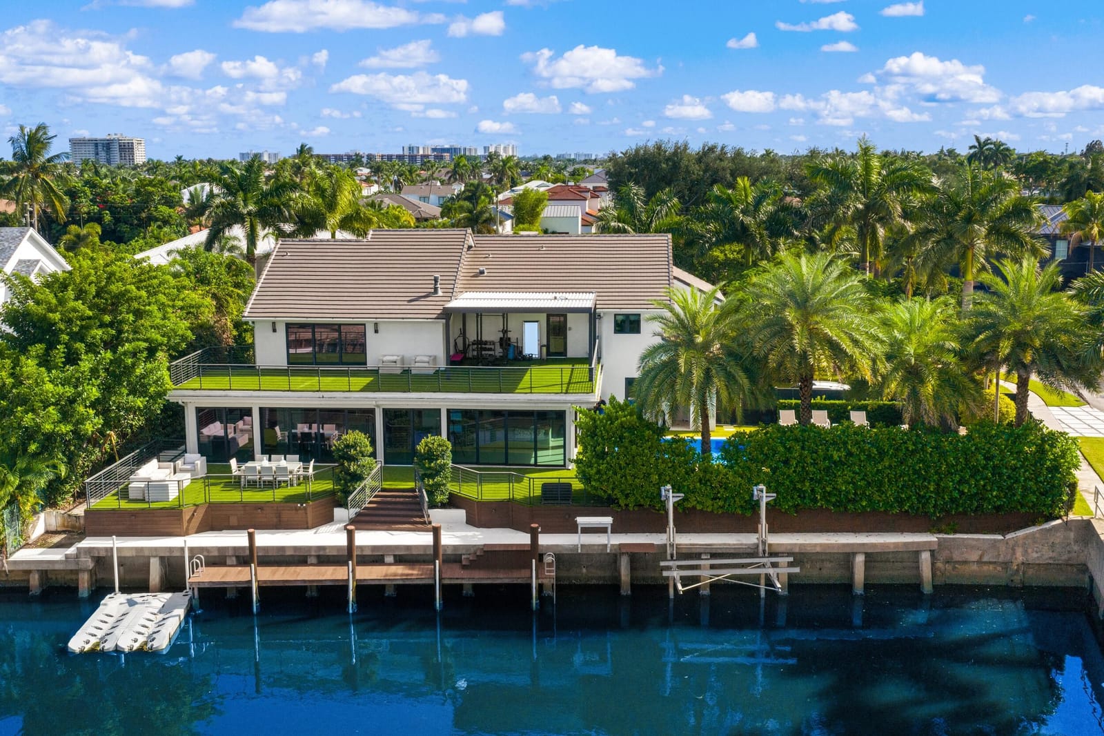 737 NE Boca Bay Colony Drive — photo 2