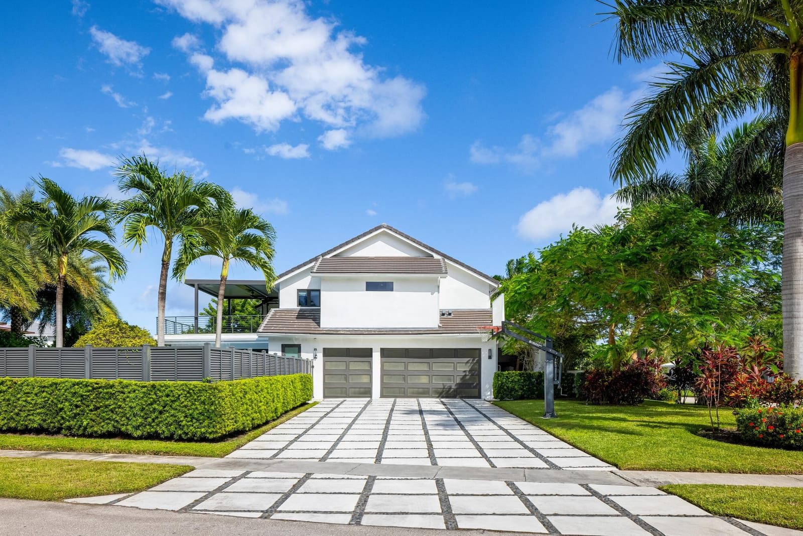 737 NE Boca Bay Colony Drive — photo 9