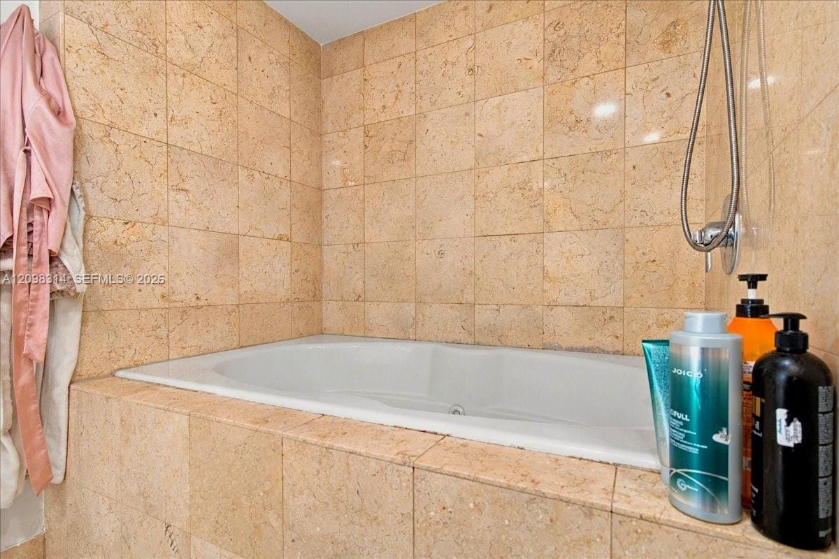 1830 S Ocean Drive 3607, Hallandale Beach, FL 33009 photo 22