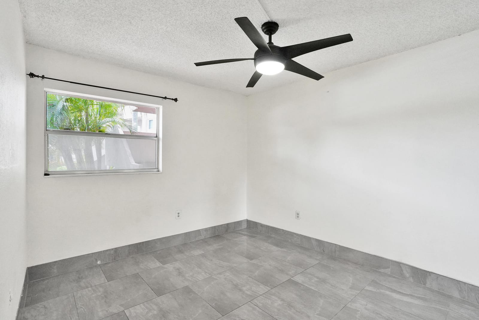 8301 SANDS POINT Boulevard S102, Tamarac, FL 33321 photo 11