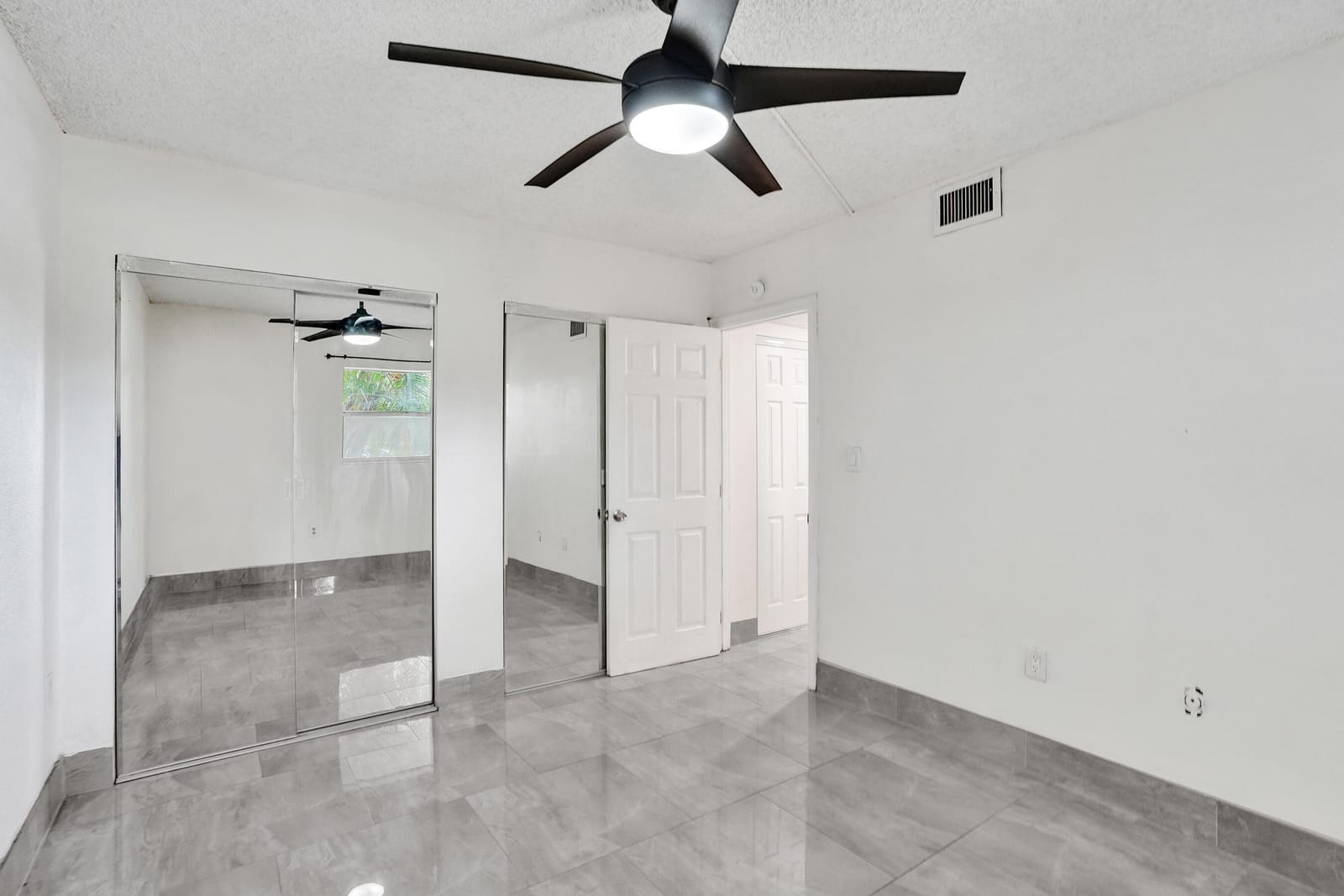 8301 SANDS POINT Boulevard S102, Tamarac, FL 33321 photo 14
