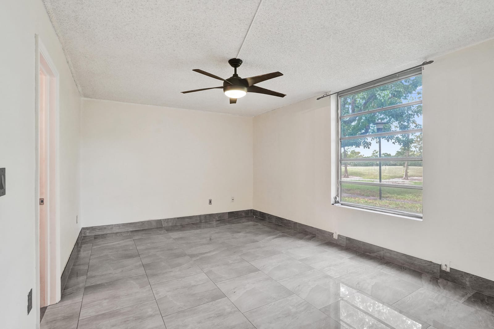 8301 SANDS POINT Boulevard S102, Tamarac, FL 33321 photo 17
