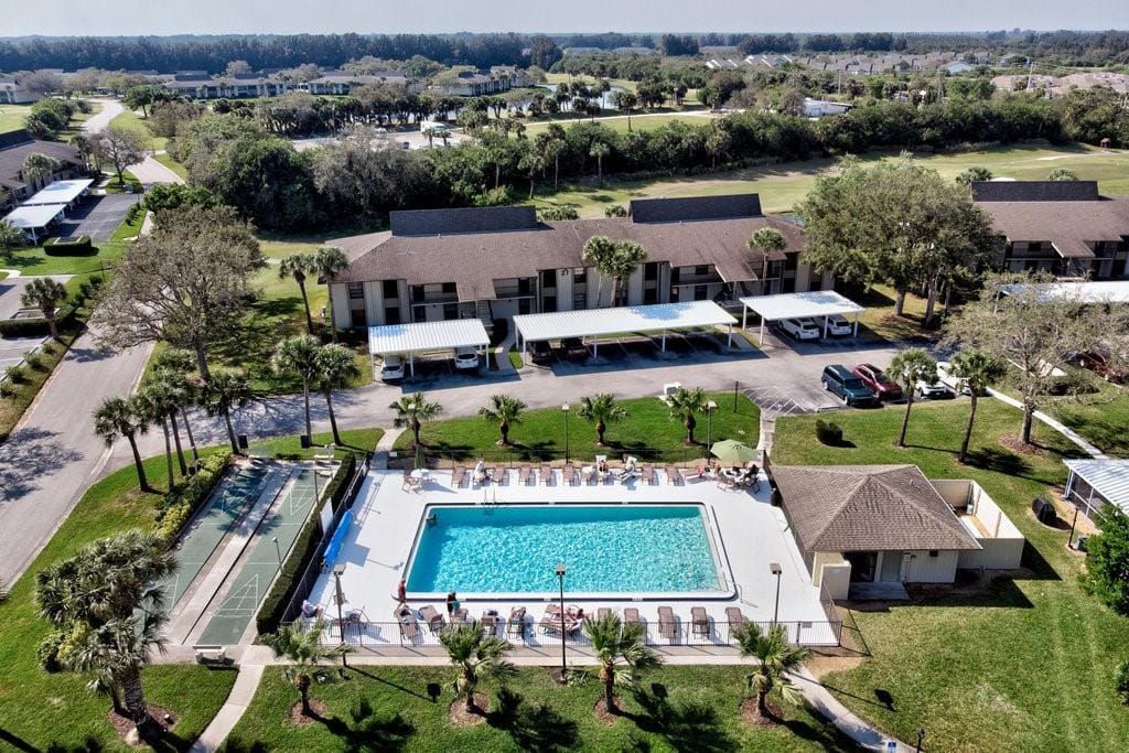 22 PLANTATION Drive 106, Vero Beach, FL 32966 photo 24