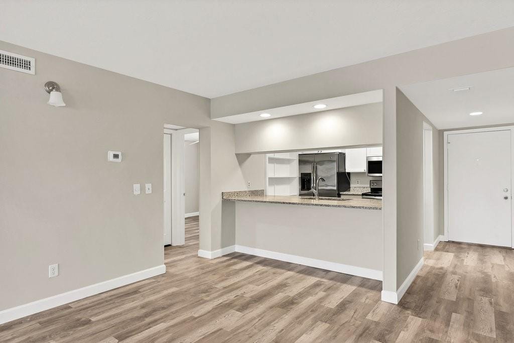 22 PLANTATION Drive 106, Vero Beach, FL 32966 photo 6