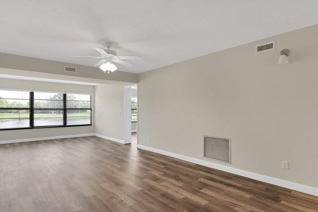 22 PLANTATION Drive 106, Vero Beach, FL 32966 photo 10