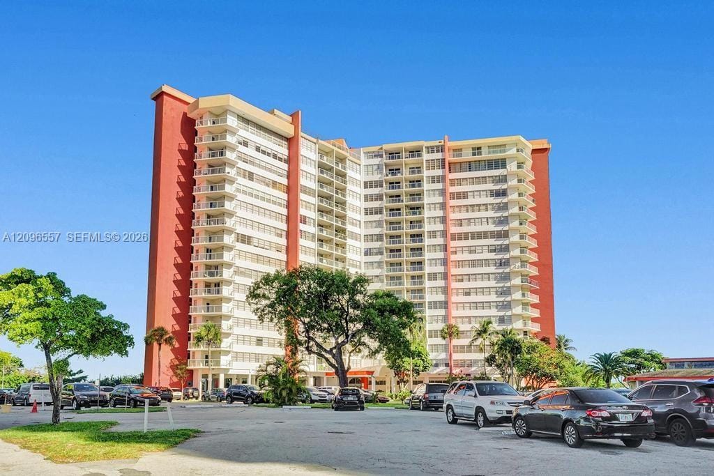 1301 NE Miami Gardens Drive 403W, Miami, FL 33179 photo 12