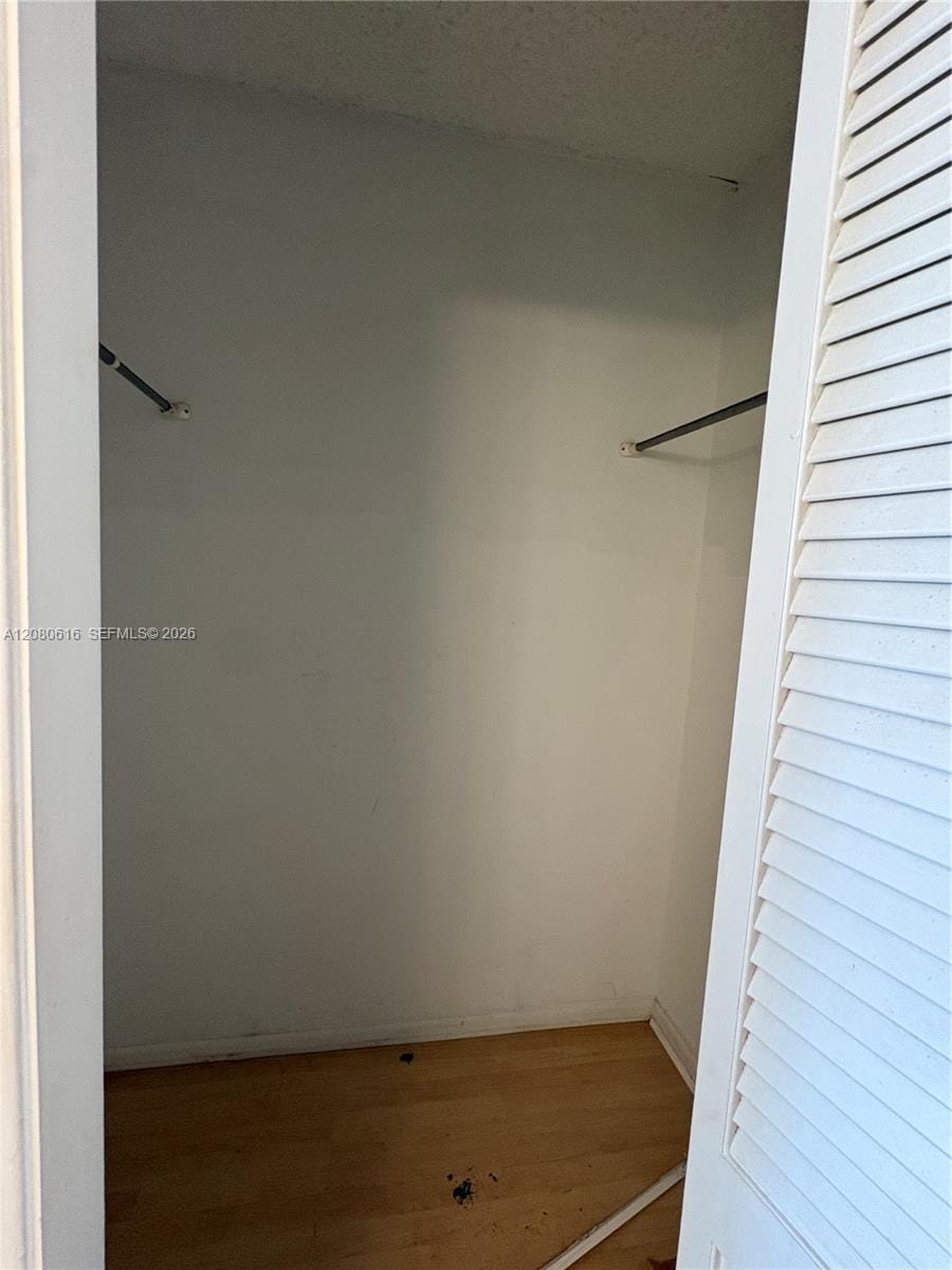 4330 Hillcrest Drive 816 — photo 12