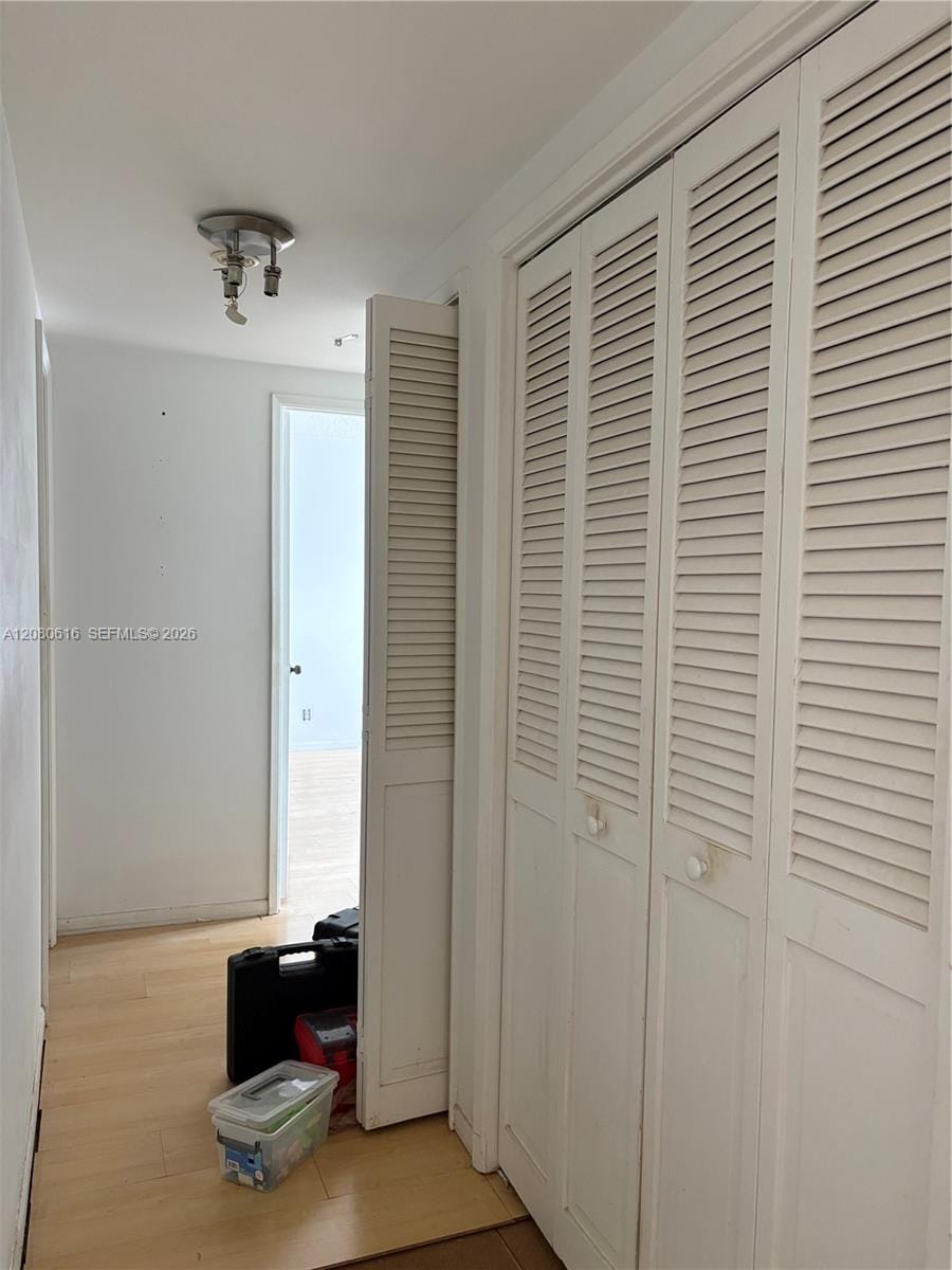 4330 Hillcrest Drive 816 — photo 9