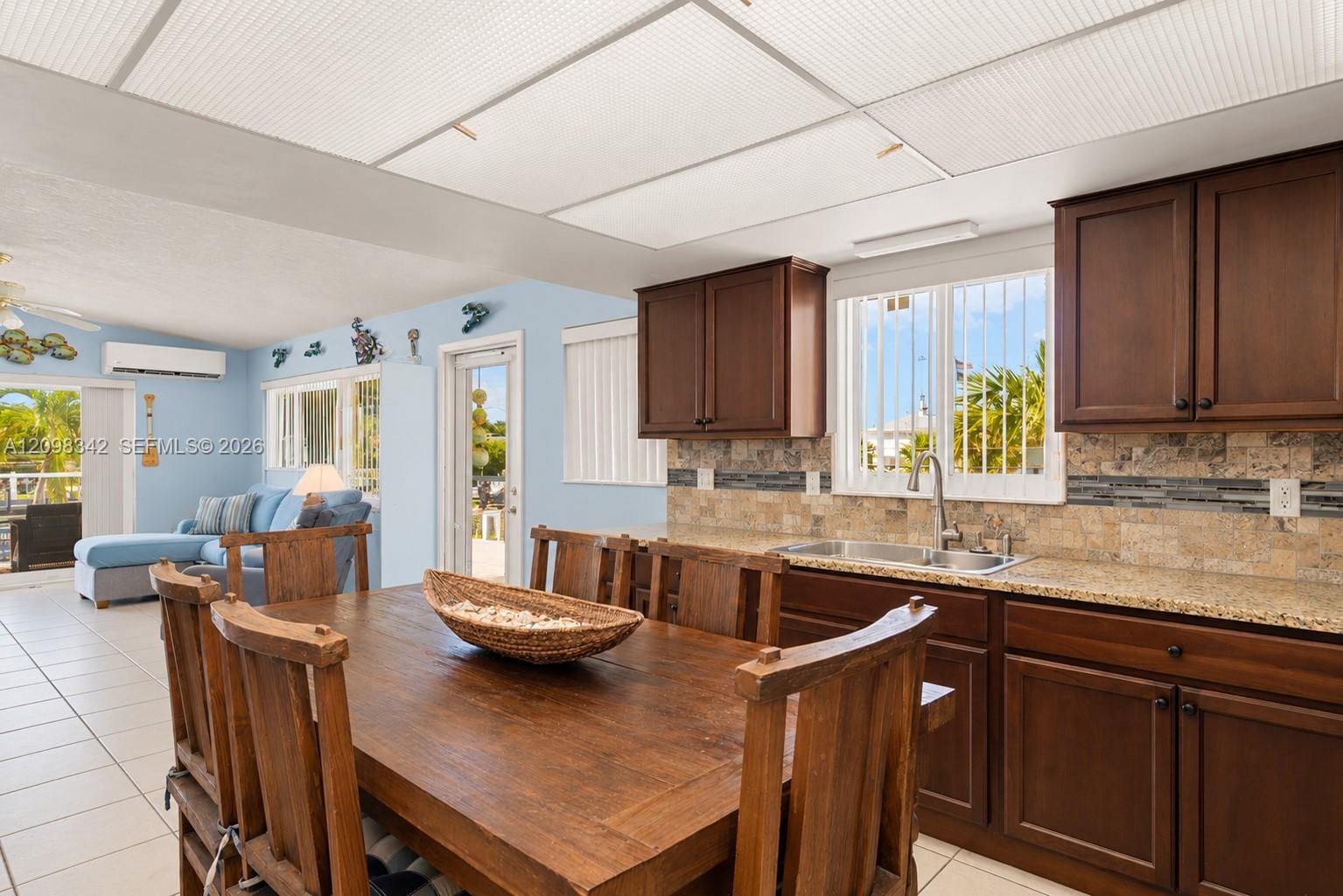 161 Palermo Drive — photo 11