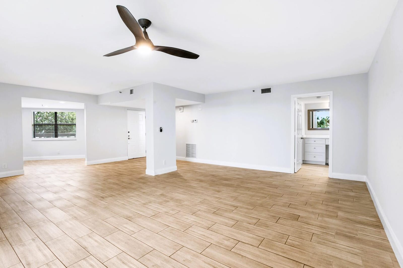 19800 Sandpointe Bay Drive S 208, Jupiter, FL 33469 photo 7