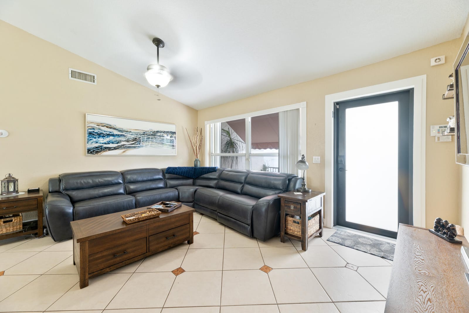 11841 NW 33RD Street — photo 4