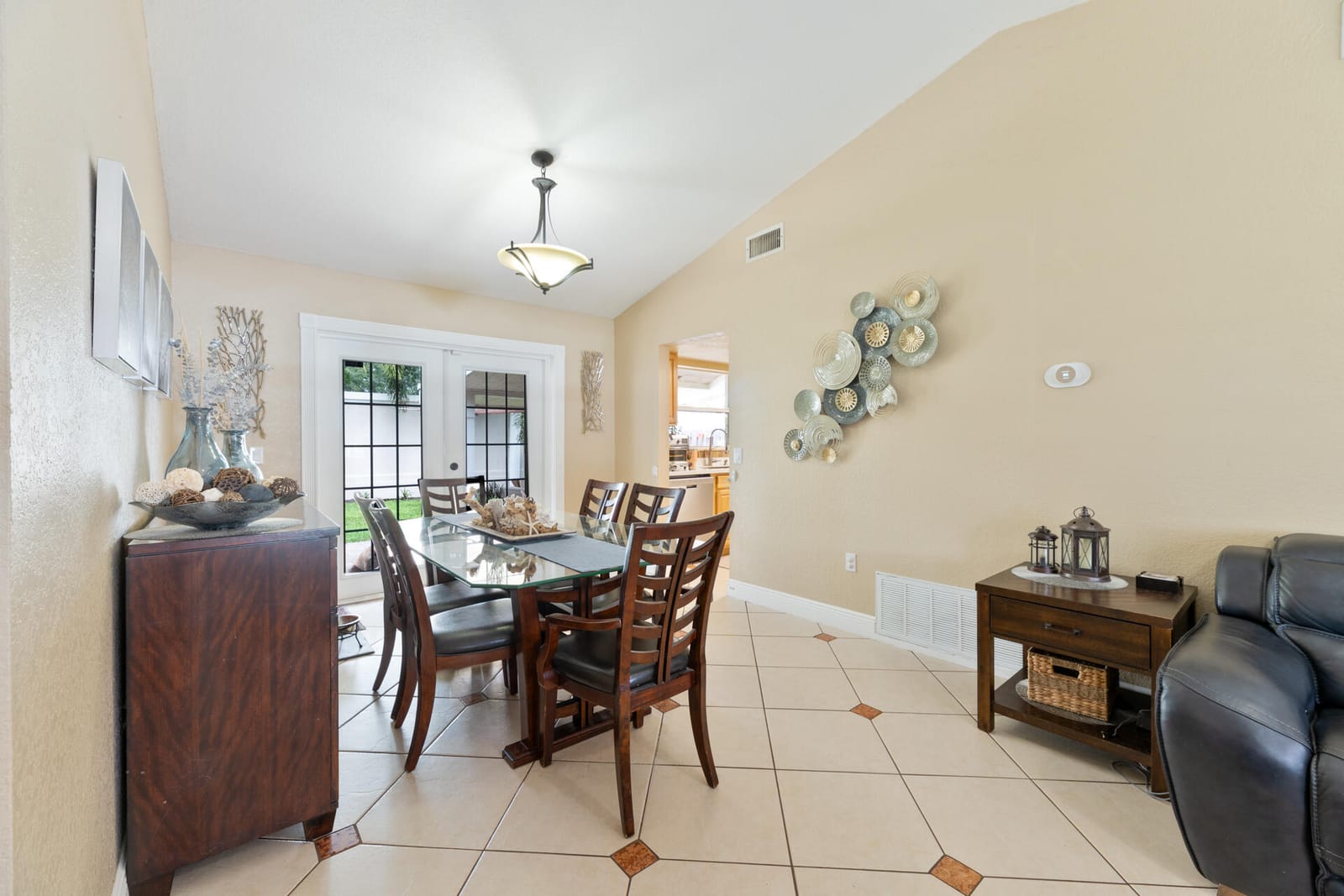 11841 NW 33RD Street — photo 8